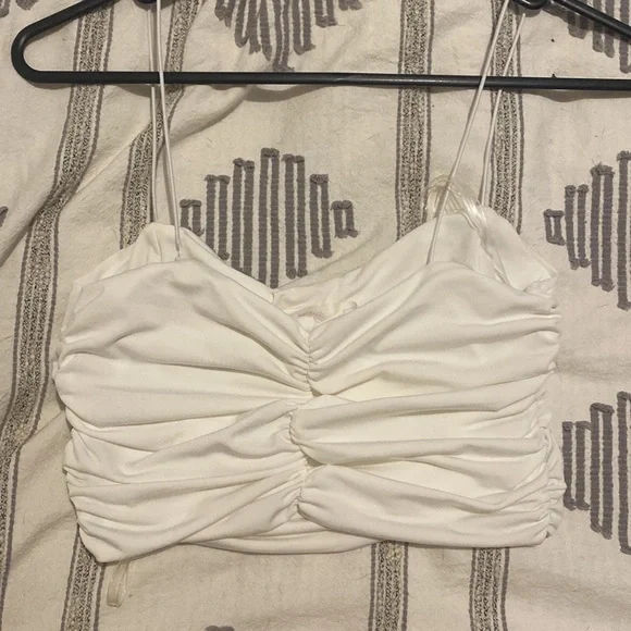 Mostly supre branded sized between 6-8 - Picture 8 of 16